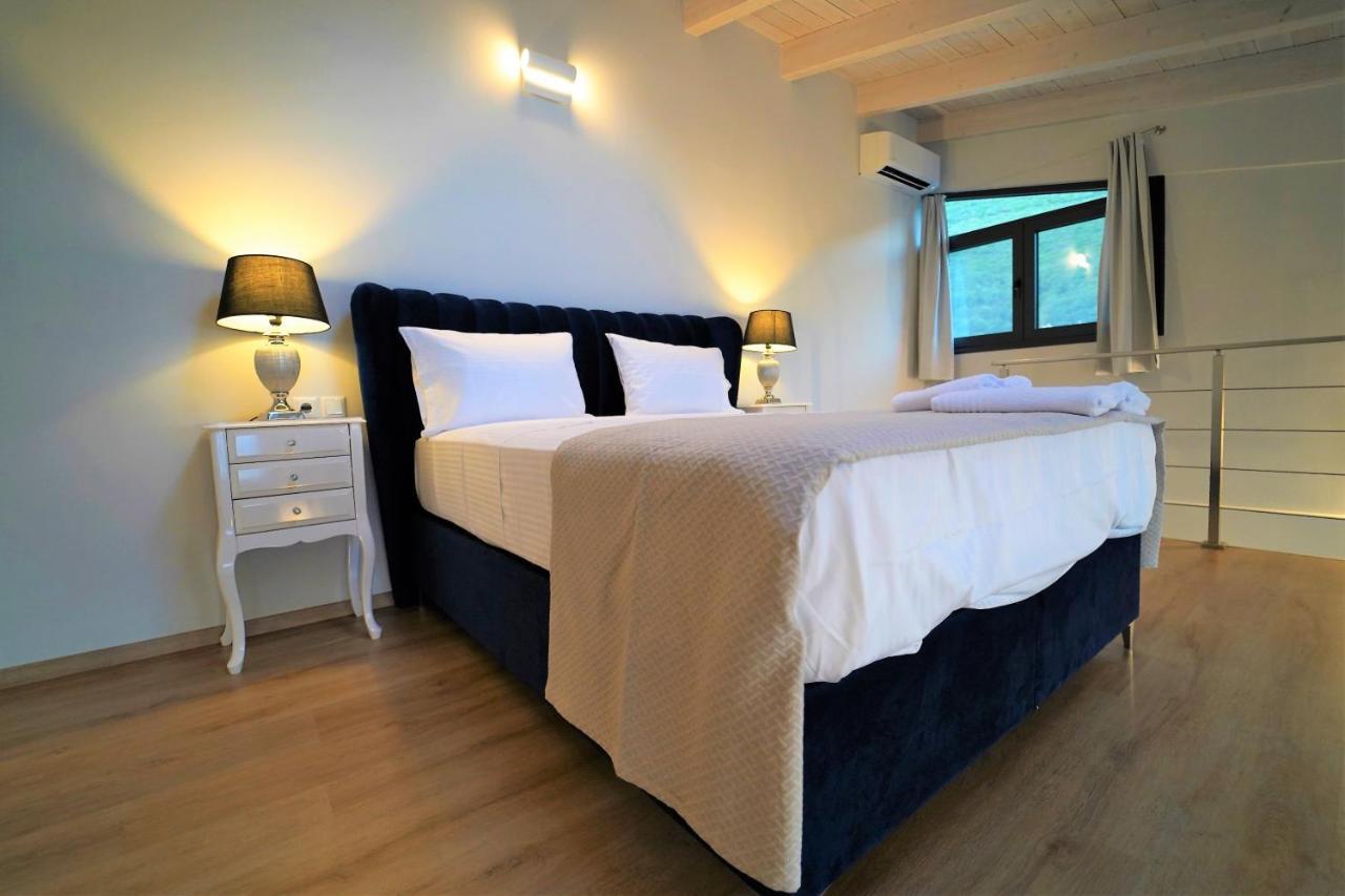 Moonlight Suites Parga Exteriér fotografie