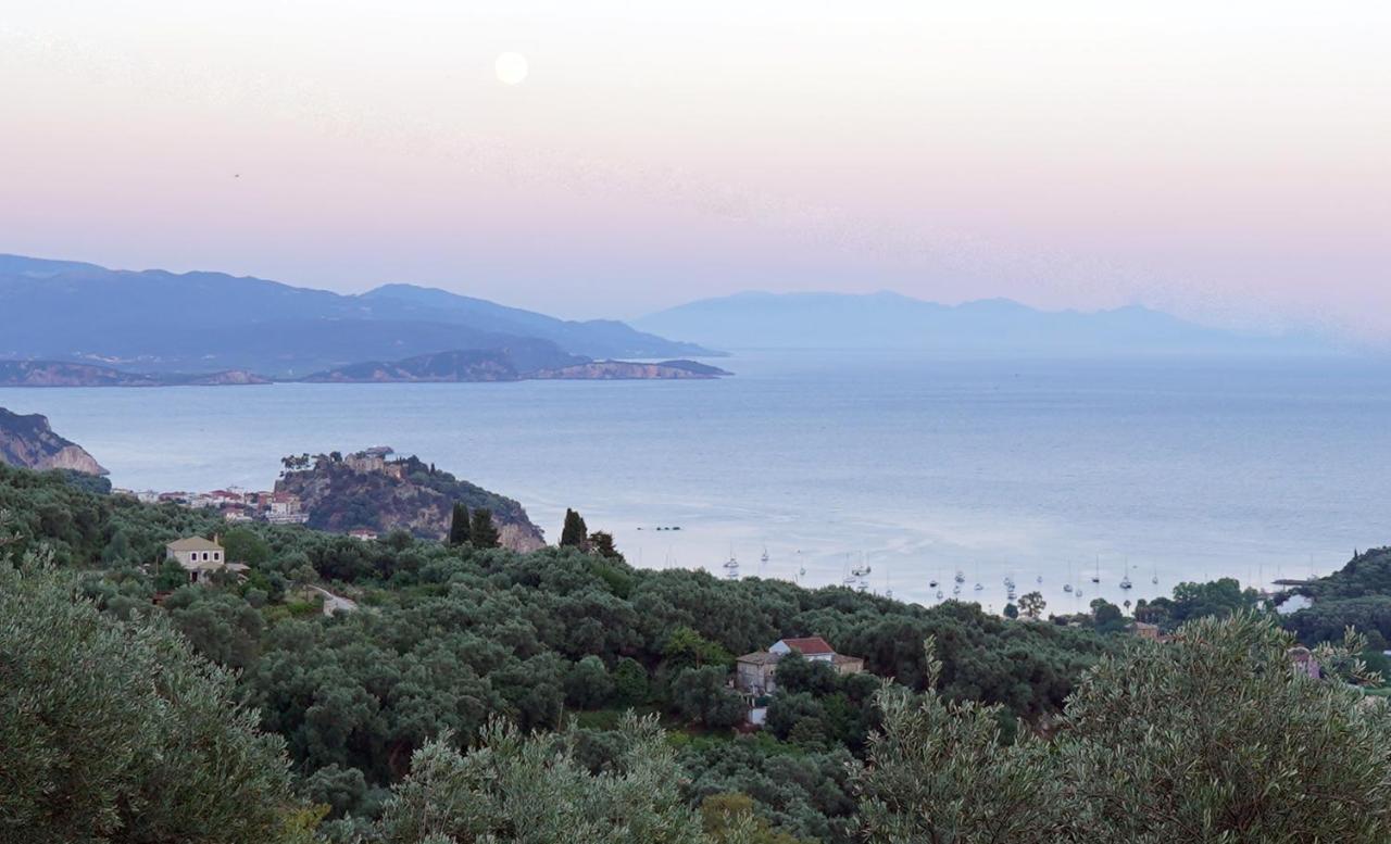 Moonlight Suites Parga Exteriér fotografie