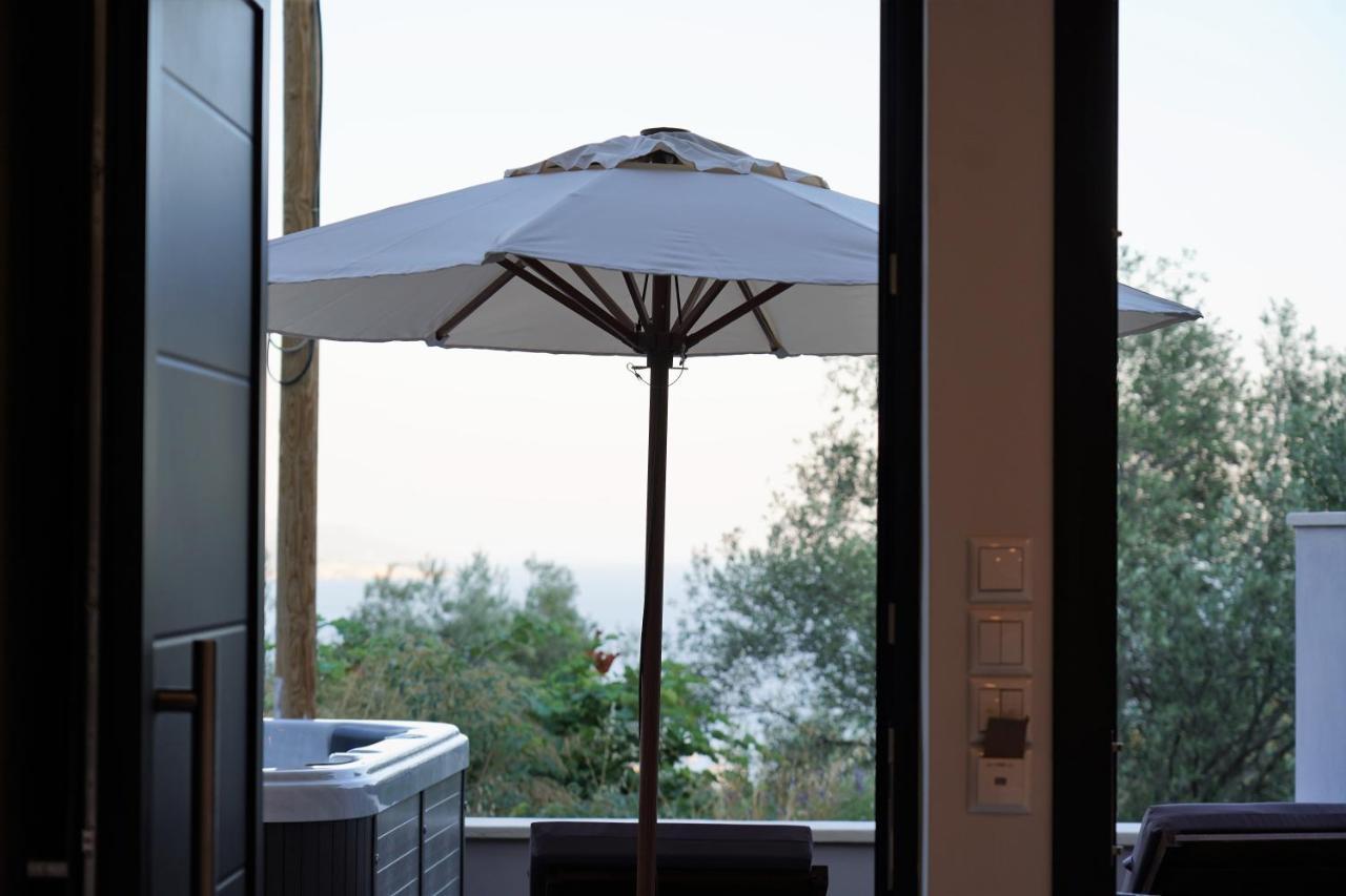 Moonlight Suites Parga Exteriér fotografie