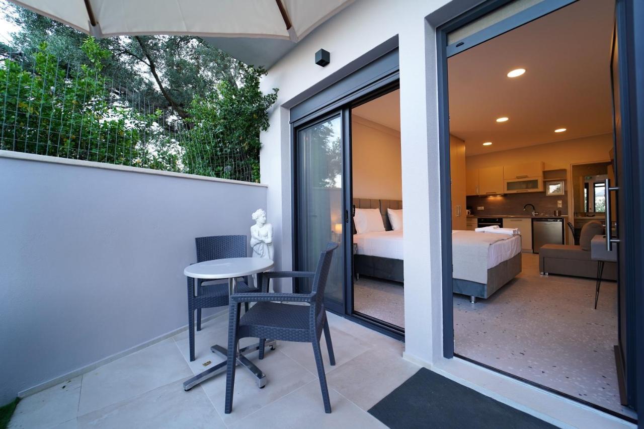 Moonlight Suites Parga Exteriér fotografie