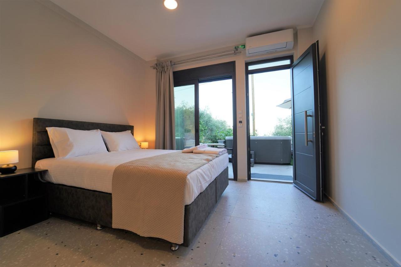 Moonlight Suites Parga Exteriér fotografie